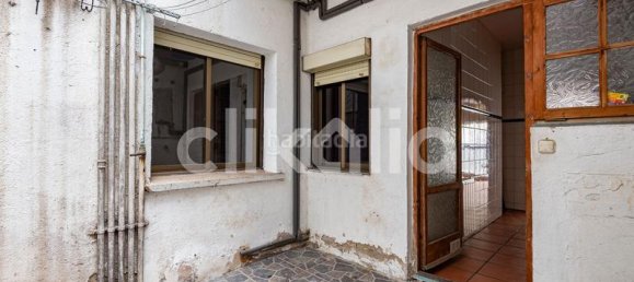 3 bedrooms Apartment in Santa Coloma de Gramenet, Spain No. 81575 24