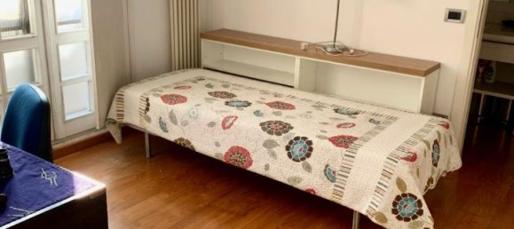 7-salle Duplex à Padua, Italy No. 9453 52