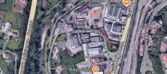 Apartamento de 7 habitaciónes en Potenza, Italy No. 97642 4