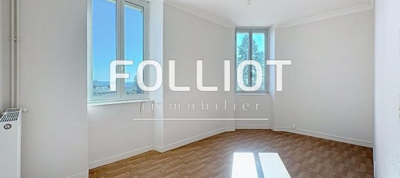 5 bedrooms House in Le Chatellier, France No. 49605 9