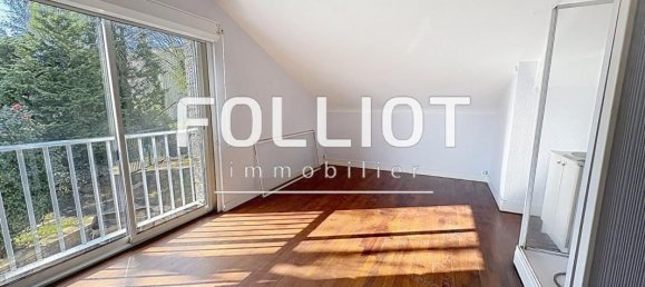 5 bedrooms House in Le Chatellier, France No. 49605 7