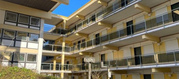 2-salle Appartement à Lubeck, Germany No. 76667 37