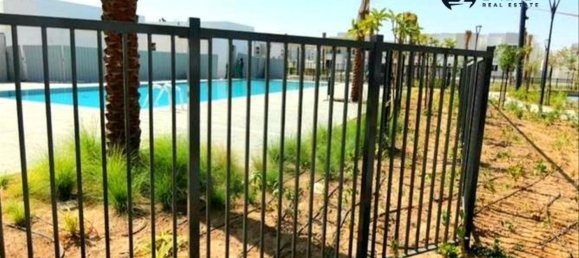 3 bedrooms Townhouse in Mudon, UAE No. 6971 4