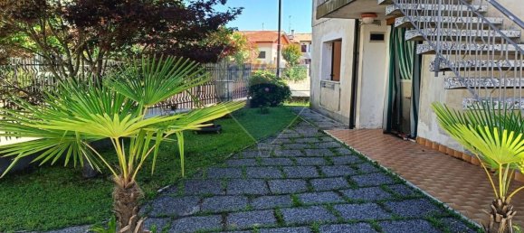 11 rooms House in Valdobbiadene, Italy No. 273065 4