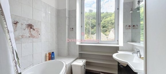 2 bedrooms Apartment in Etrechy, France No. 174518 6