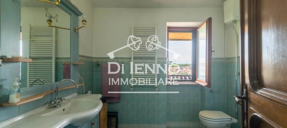 5 bedrooms Villa in Rome, Italy No. 345686 18