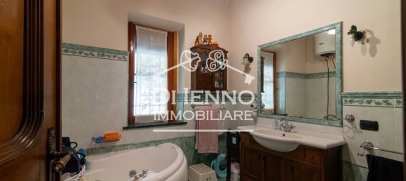 5 bedrooms Villa in Rome, Italy No. 345686 12