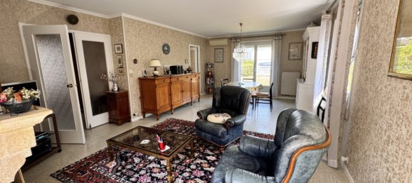 4 bedrooms Villa in Dreux, France No. 244766 5