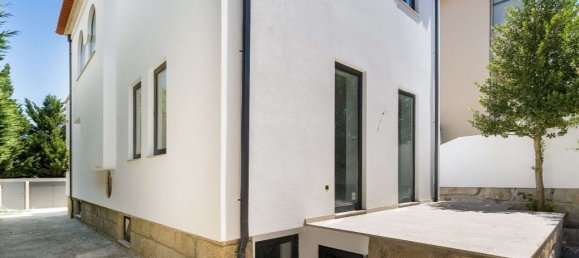 4 bedrooms House in Porto, Portugal No. 117695 21