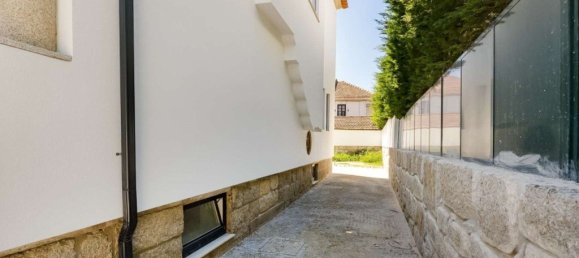 4 bedrooms House in Porto, Portugal No. 117695 26