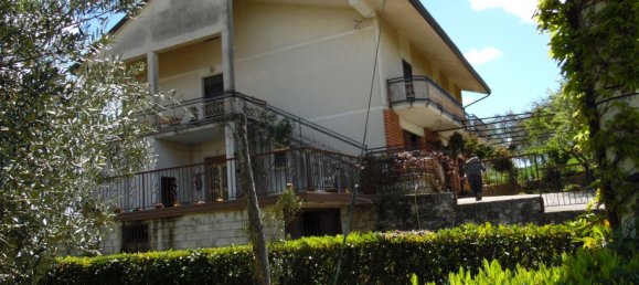 10-Zimmer Haus in Paternopoli, Italy, Nr. 254574 8