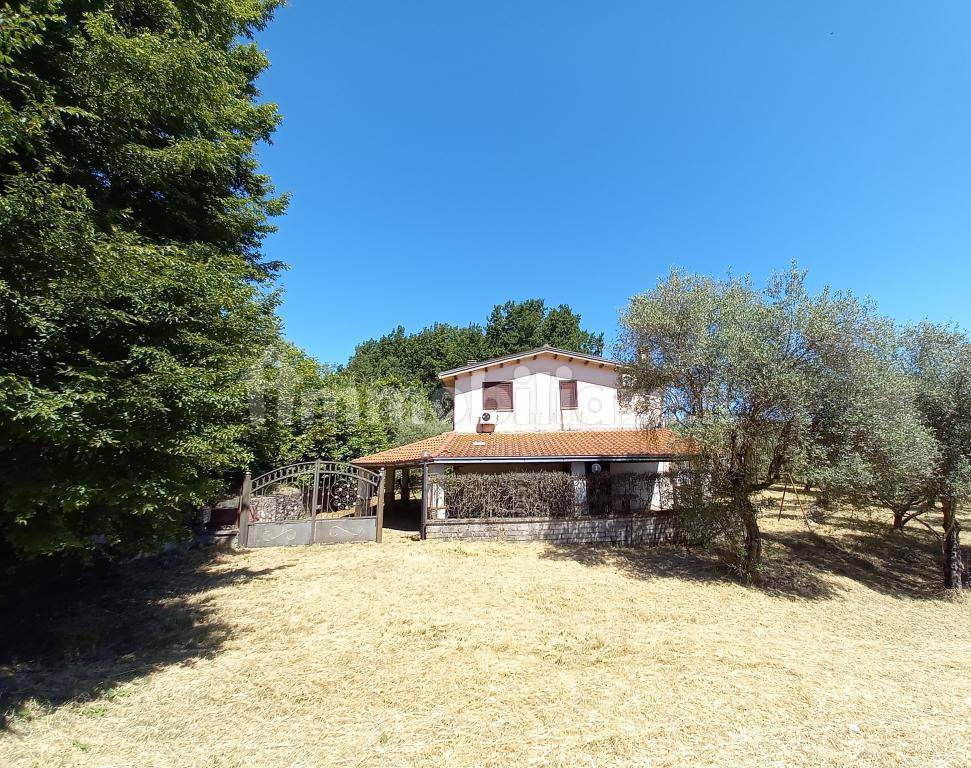 4 bedrooms Villa in Morolo, Italy No. 86673