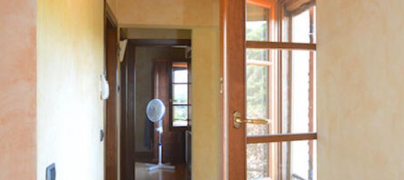 5 bedrooms House in Chiusi, Italy No. 52735 8