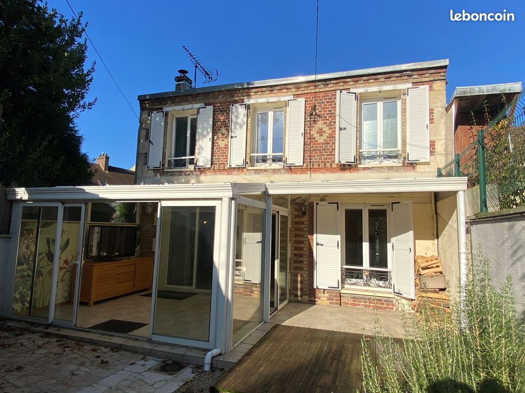 3 Schlafzimmer Haus in Compiegne, France, Nr. 220761