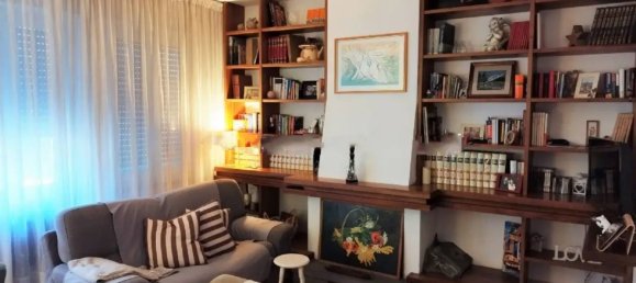 10-Zimmer Haus in Vaiano, Italy, Nr. 126432 2