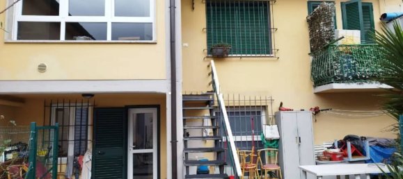 10-Zimmer Haus in Vaiano, Italy, Nr. 126432 8