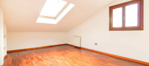 6 غرف نوم فيلا في Quarto d'Altino, Italy رقم 316008 22