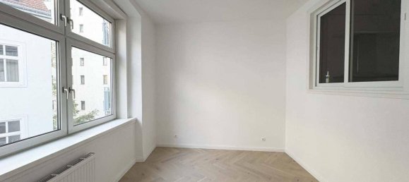 3 rooms Apartment in Josefstadt, Austria No. 240547 9