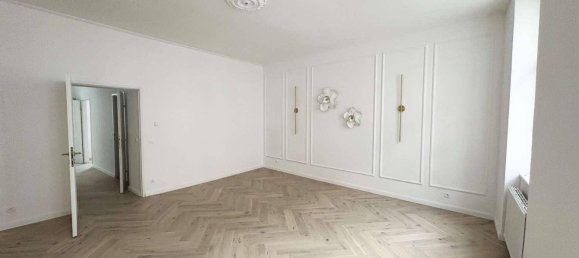 3 rooms Apartment in Josefstadt, Austria No. 240547 2