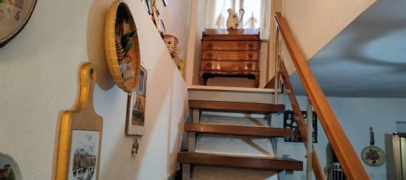 4غرفة شقة في Castiglione d'Orcia, Italy رقم 130623 3