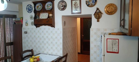 4غرفة شقة في Castiglione d'Orcia, Italy رقم 130623 11