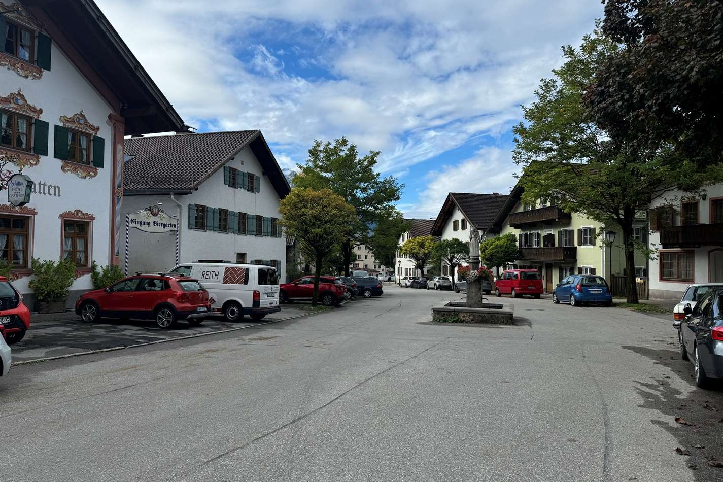4 rooms House in Garmisch-Partenkirchen, Germany No. 79960