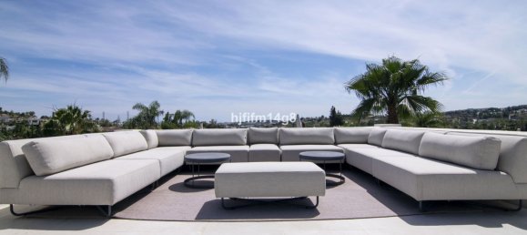 3 bedrooms Villa in Marbella, Spain No. 73287 44
