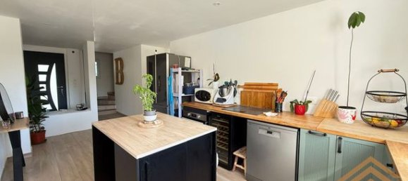 5 bedrooms House in Hautes-Alpes, France No. 303732 6