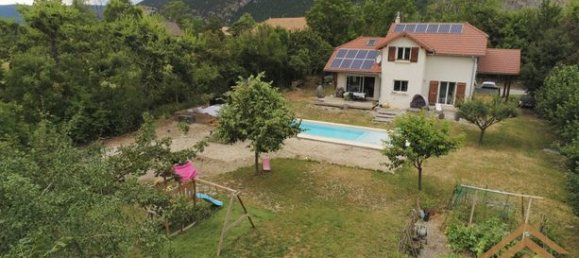 5 bedrooms House in Hautes-Alpes, France No. 303732 14
