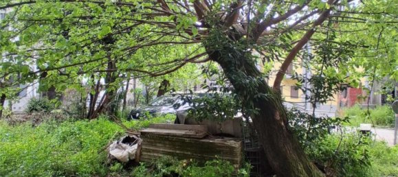 Studio in Fino Mornasco, Italy No. 211804 7