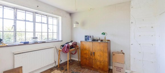 4 bedrooms House in Bushey, United Kingdom No. 6191 11