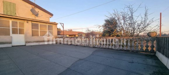 4 Schlafzimmer Haus in Treville, Italy, Nr. 152817 23