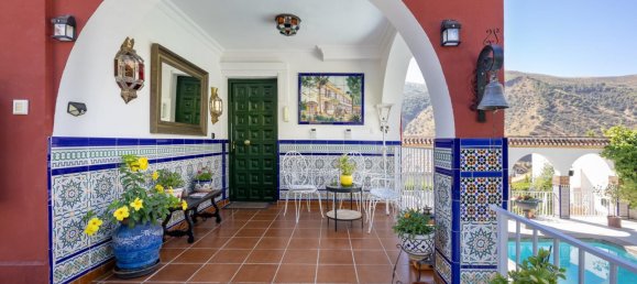 4 bedrooms House in Granada, Spain No. 188137 4