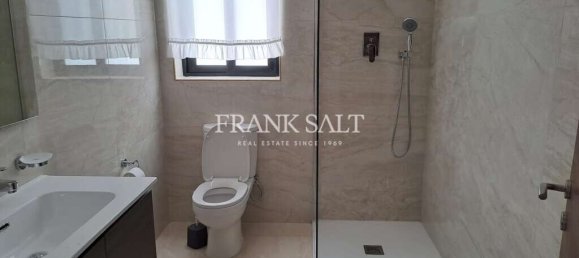 2 bedrooms Penthouse in Marsaskala, Malta No. 8424 10