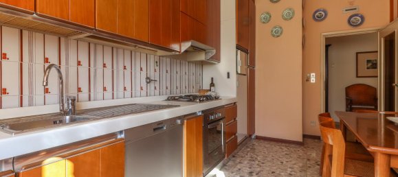 7غرفة شقة في Bologna, Italy رقم 39838 32