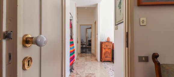 7غرفة شقة في Bologna, Italy رقم 39838 11