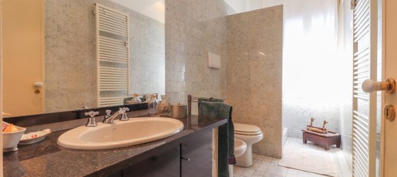 7غرفة شقة في Bologna, Italy رقم 39838 25