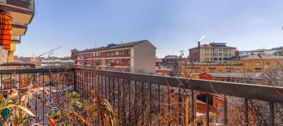 7غرفة شقة في Bologna, Italy رقم 39838 15