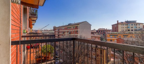 7غرفة شقة في Bologna, Italy رقم 39838 8