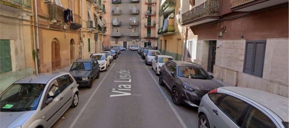 4 rooms Apartment in Taranto, Italy No. 276124 8