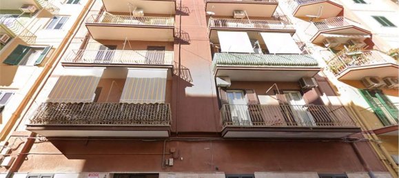 4 rooms Apartment in Taranto, Italy No. 276124 4