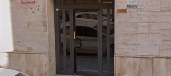 4 rooms Apartment in Taranto, Italy No. 276124 5