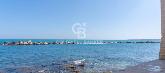 Пентхаус с 2 спальнями в Мольфетта, Италия № 329329 28