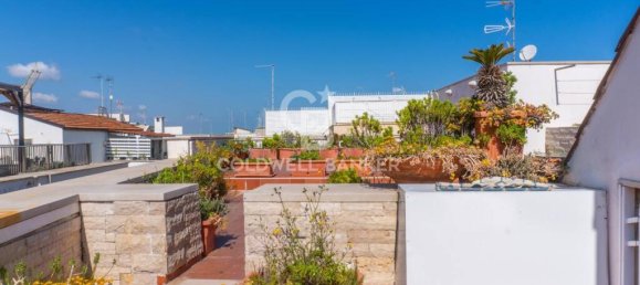 Пентхаус с 2 спальнями в Мольфетта, Италия № 329329 19