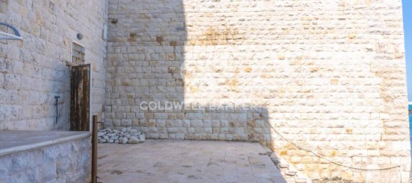 Пентхаус с 2 спальнями в Мольфетта, Италия № 329329 29