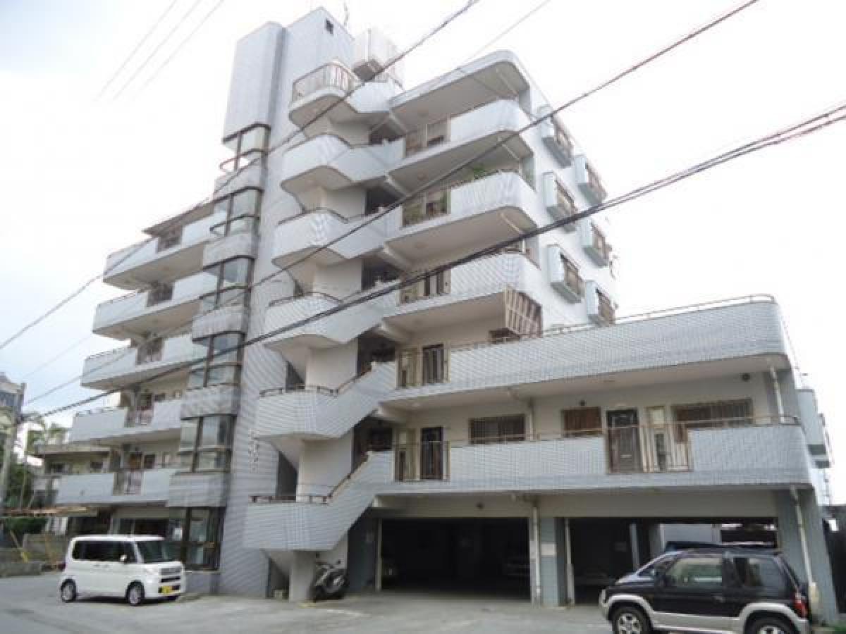 3 bedrooms Apartment in Okinawa, Japan No. 3415