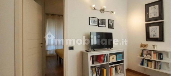 1 Schlafzimmer Wohnung in Florence, Italy, Nr. 328810 9