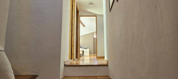 3 bedrooms Townhouse in Lambesc, France No. 325789 10