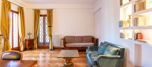 2 bedrooms Apartment in Venice, Italy No. 115275 4