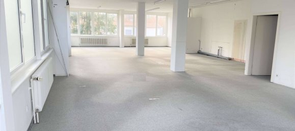 Коммерческая недвижимость с 3 спальнями в Восточный Альб, Германия № 45641 23